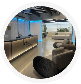 Oficina Onetech en Edificio Bodegas Box, Medellín